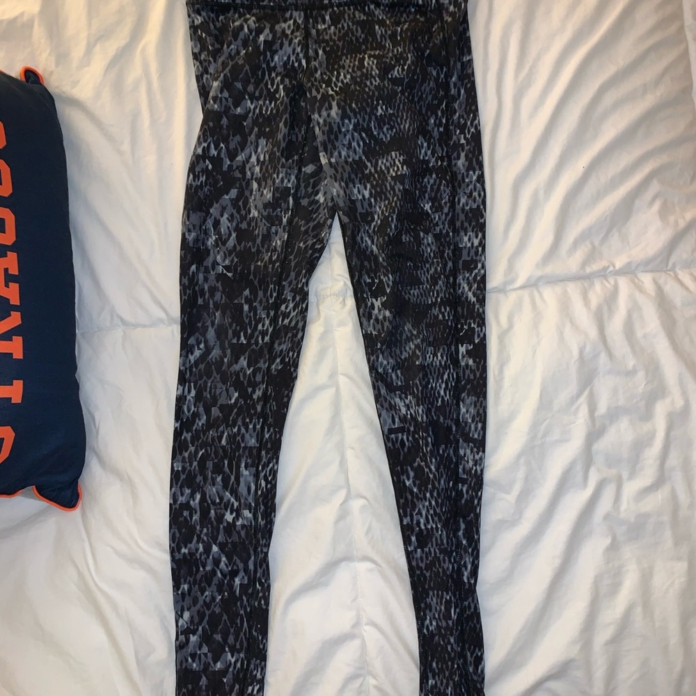 Athleta leggings